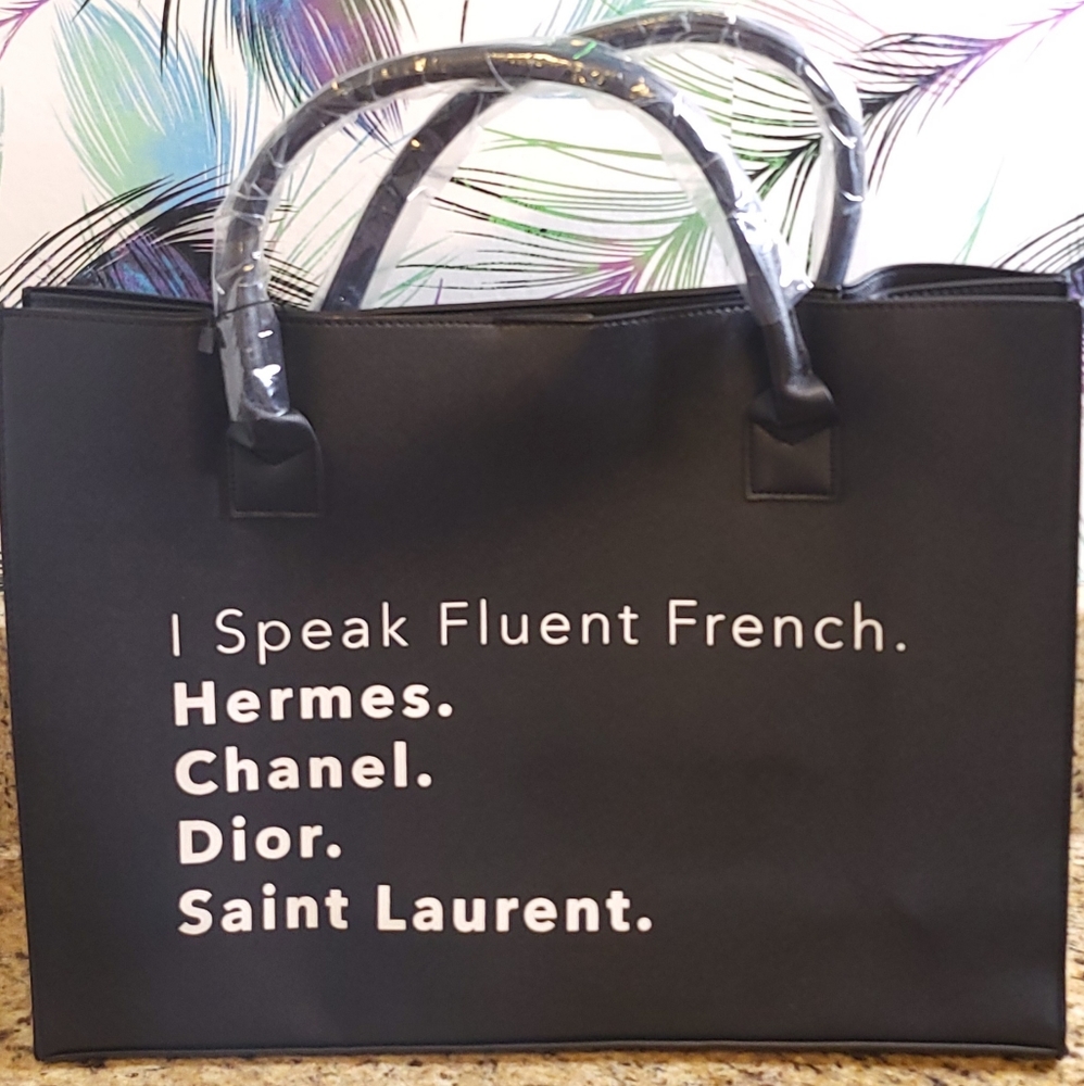 *NWT* Fluential Bag - Black
